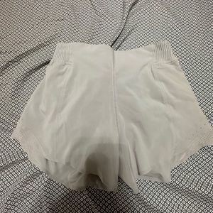 Lululemon Hotty Hot Shorts. Size 4. 4in inseam.
